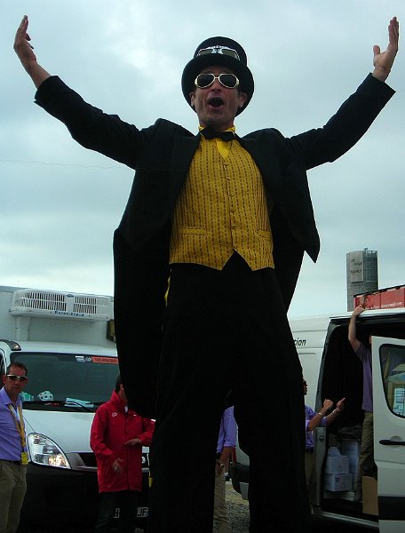 2011-07-05 27 Animation avant le depart.JPG